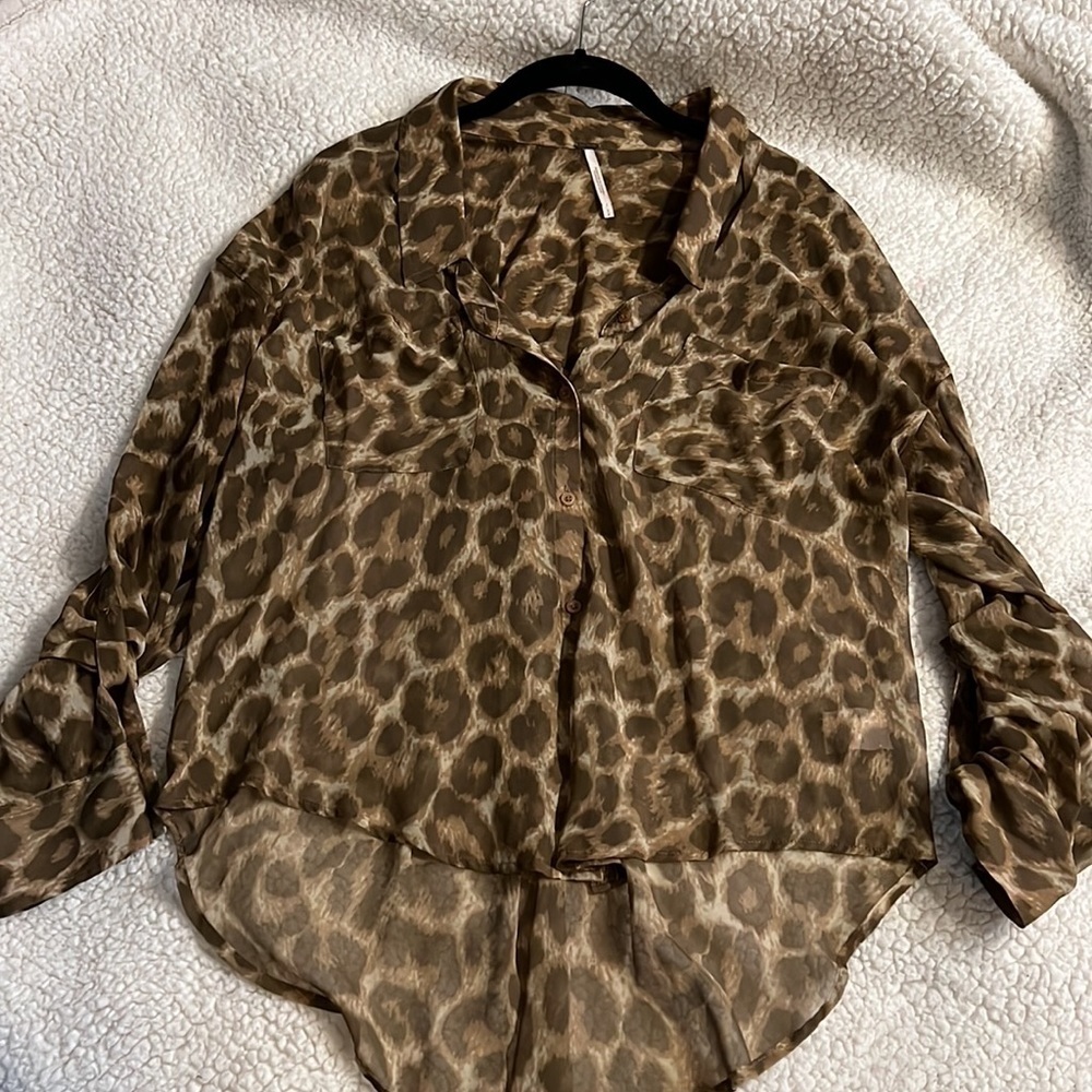 FREE people leopard blouse - like new - Picture 3 of 6